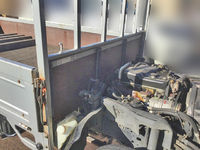 日産アトラス平ボディ小型（2t・3t）[写真09]