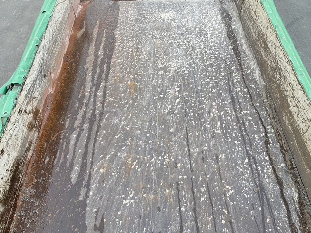 いすゞエルフダンプ小型（2t・3t）[写真12]