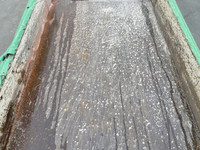 いすゞエルフダンプ小型（2t・3t）[写真12]