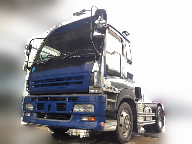 いすゞギガトレーラーヘッド（トラクターヘッド）大型（10t）PJ-EXD52D6 [写真01]