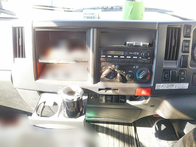 いすゞエルフ平ボディ小型（2t・3t）[写真16]