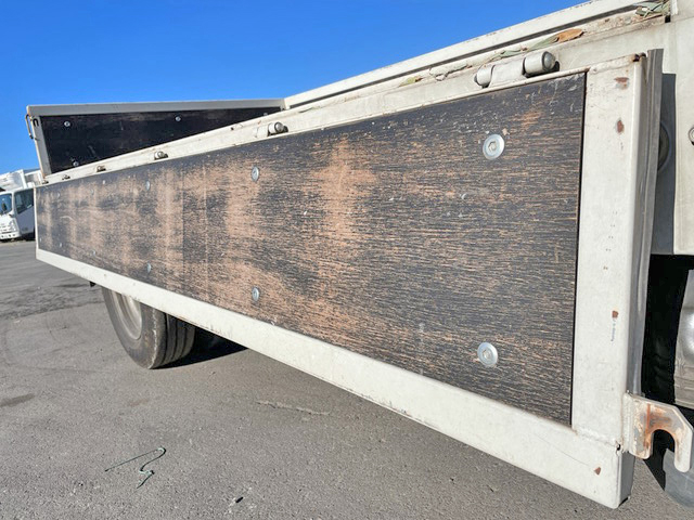 マツダタイタン平ボディ小型（2t・3t）[写真12]