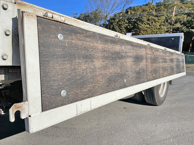 マツダタイタン平ボディ小型（2t・3t）[写真13]