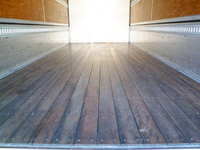 日野レンジャーアルミウイング中型（4t）[写真11]