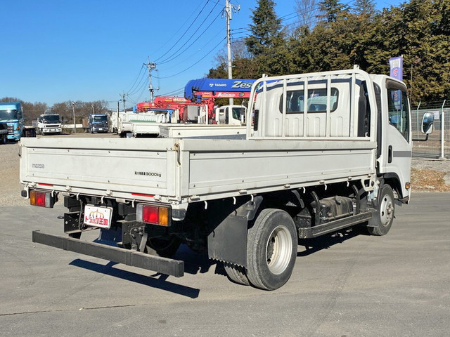 マツダタイタン平ボディ小型（2t・3t）[写真02]