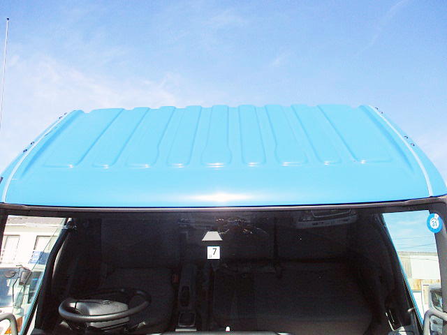 日野デュトロ平ボディ小型（2t・3t）[写真13]