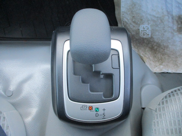 日野デュトロ平ボディ小型（2t・3t）[写真31]