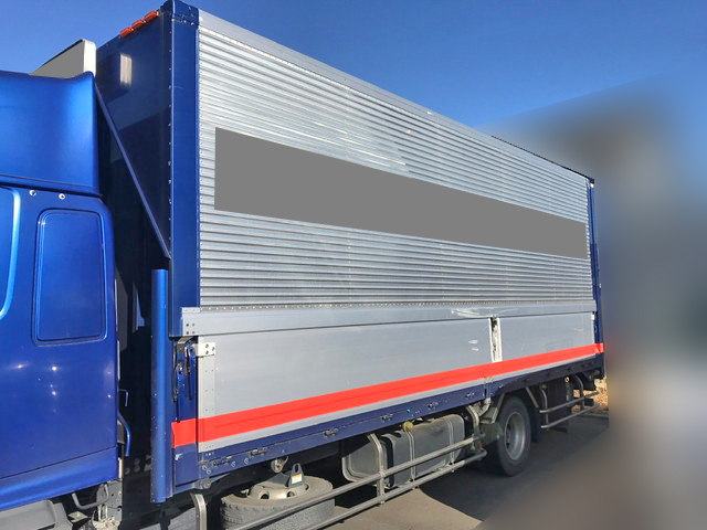 日野レンジャーアルミウイング中型（4t）[写真06]