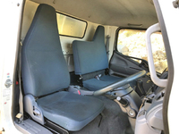 三菱ふそうキャンターアルミバン小型（2t・3t）[写真29]