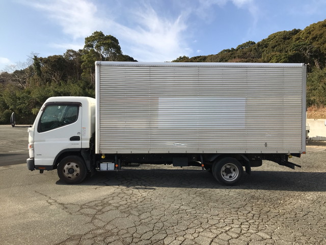 三菱ふそうキャンターアルミバン小型（2t・3t）[写真05]