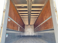 いすゞギガアルミウイング大型（10t）[写真11]