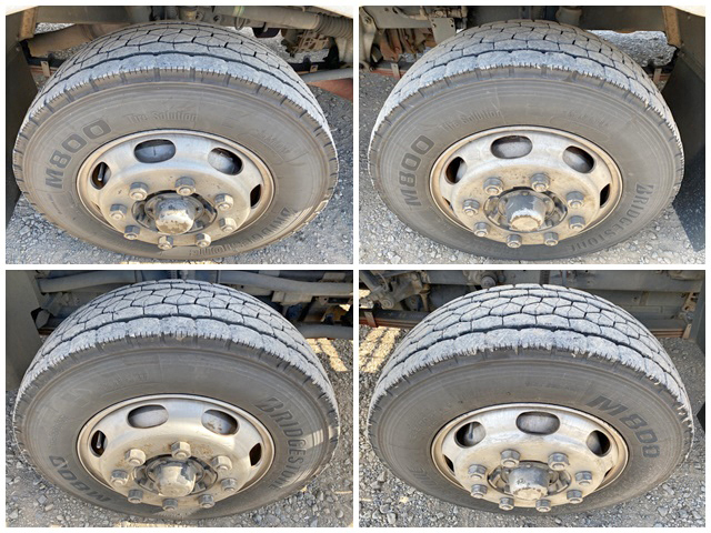 いすゞギガアルミウイング大型（10t）[写真19]