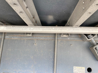 いすゞギガアルミウイング大型（10t）[写真21]