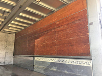 いすゞフォワードアルミウイング中型（4t）[写真12]