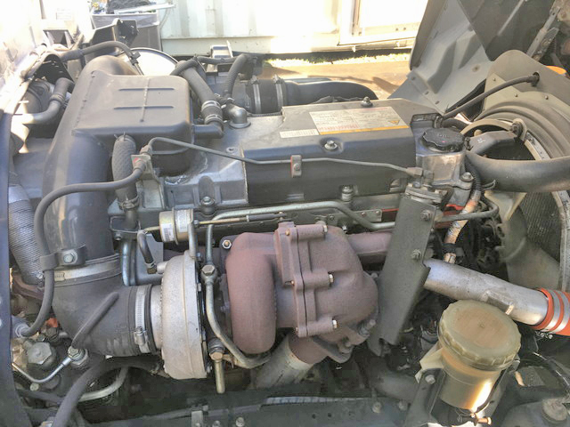 いすゞフォワードアルミウイング中型（4t）[写真28]