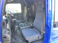 いすゞフォワードアルミウイング中型（4t）[写真33]