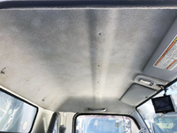 三菱ふそうキャンターアルミウイング小型（2t・3t）[写真21]