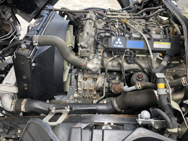 三菱ふそうキャンターアルミウイング小型（2t・3t）[写真25]