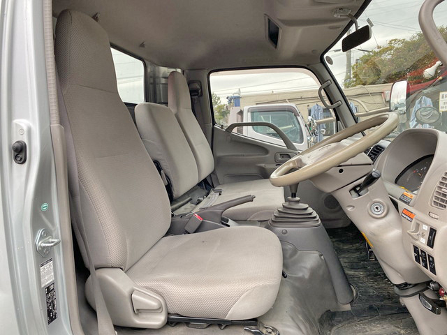 トヨタダイナクレーン6段小型（2t・3t）[写真32]