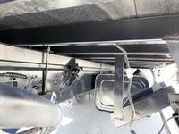 日野レンジャーセルフクレーン4段増トン（6t・8t）[写真12]