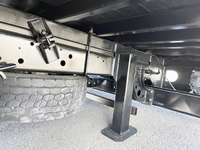 日野レンジャーセルフクレーン4段増トン（6t・8t）[写真16]