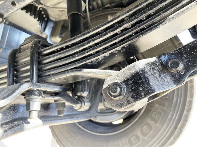 日野レンジャーセルフクレーン4段増トン（6t・8t）[写真09]