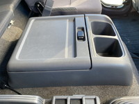 いすゞフォワードアルミバン中型（4t）[写真38]