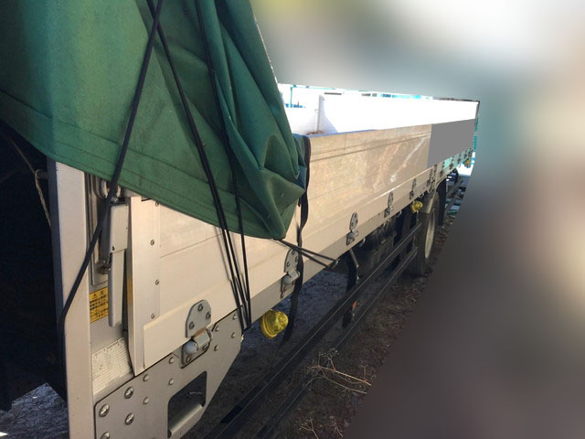 いすゞフォワードアルミブロック中型（4t）[写真12]