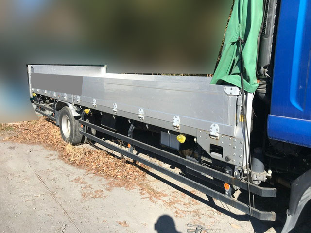 いすゞフォワードアルミブロック中型（4t）[写真13]