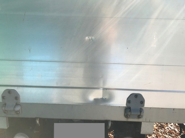 いすゞフォワードアルミブロック中型（4t）[写真14]