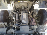 いすゞフォワード幌ウイング中型（4t）[写真20]