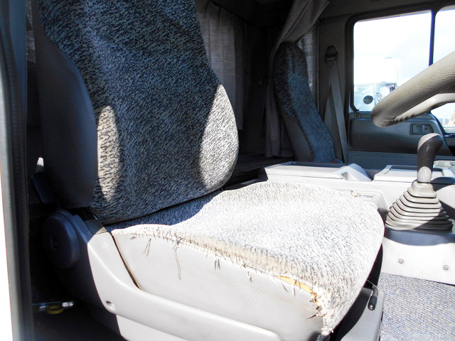 日野レンジャーセーフティローダー増トン（6t・8t）[写真20]