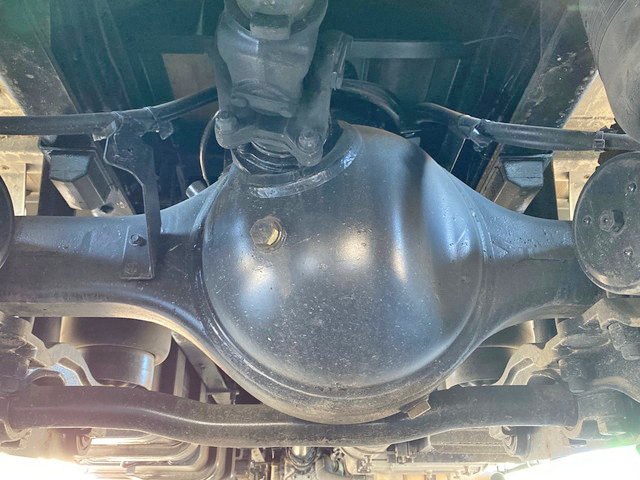 UDトラックスクオンアルミブロック大型（10t）[写真22]