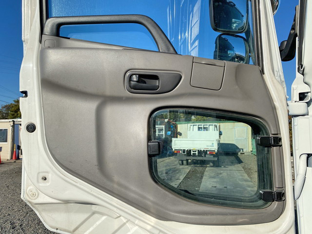 UDトラックスクオンアルミブロック大型（10t）[写真27]