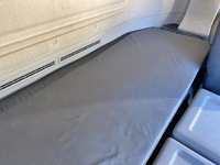 UDトラックスクオンアルミブロック大型（10t）[写真34]