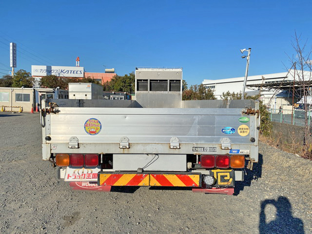 UDトラックスクオンアルミブロック大型（10t）[写真08]