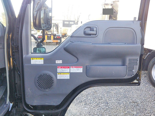 UDトラックスコンドルセーフティクレーン3段小型（2t・3t）[写真30]