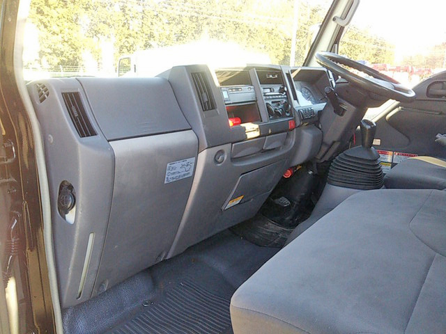 UDトラックスコンドルセーフティクレーン3段小型（2t・3t）[写真31]