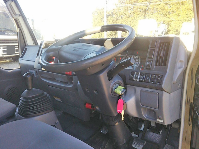 UDトラックスコンドルセーフティクレーン3段小型（2t・3t）[写真35]