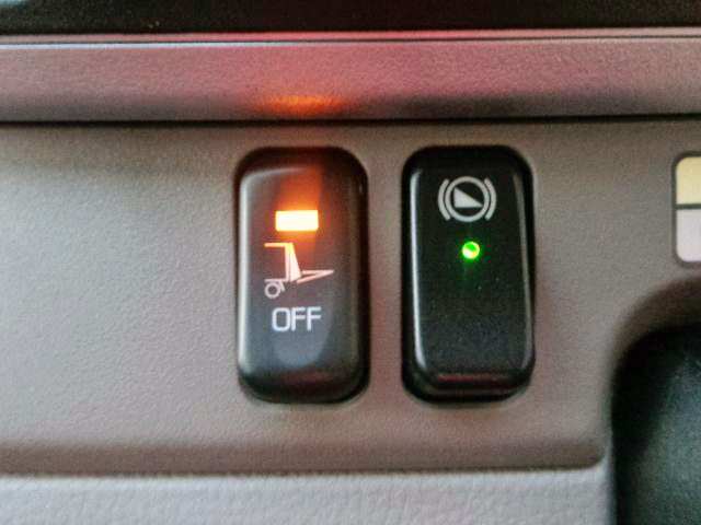 三菱ふそうキャンタークレーン5段小型（2t・3t）[写真17]