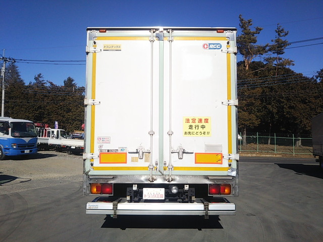 日野レンジャー冷凍車（冷蔵車）中型（4t）[写真08]