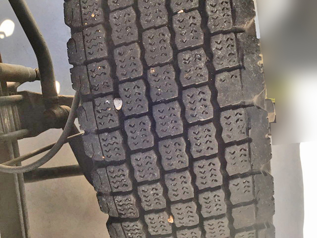 三菱ふそうファイターアルミブロック中型（4t）[写真12]