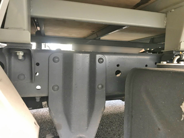 日産アトラス平ボディ小型（2t・3t）[写真18]