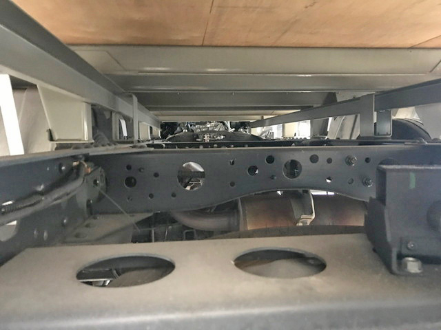 日産アトラス平ボディ小型（2t・3t）[写真21]