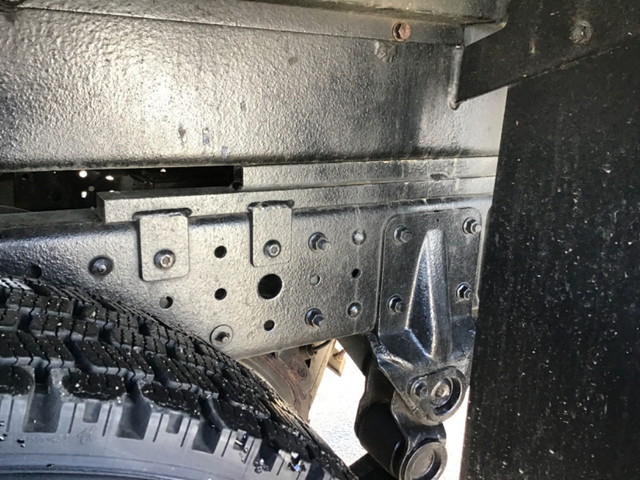 三菱ふそうキャンター高所作業車小型（2t・3t）[写真09]