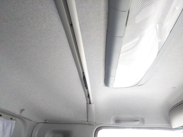 いすゞフォワードセルフクレーン6段増トン（6t・8t）[写真19]