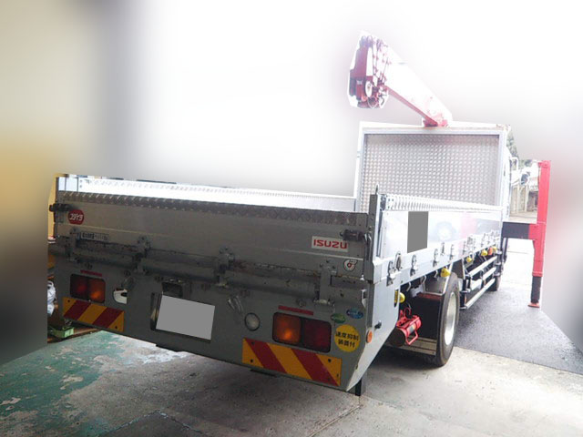 いすゞフォワードセルフクレーン6段増トン（6t・8t）[写真02]