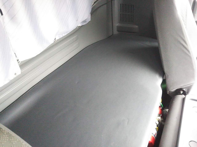 いすゞフォワードセルフクレーン6段増トン（6t・8t）[写真20]