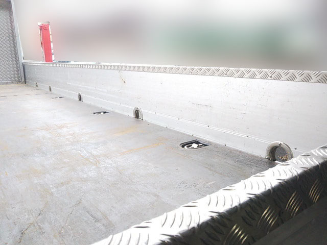 いすゞフォワードセルフクレーン6段増トン（6t・8t）[写真07]