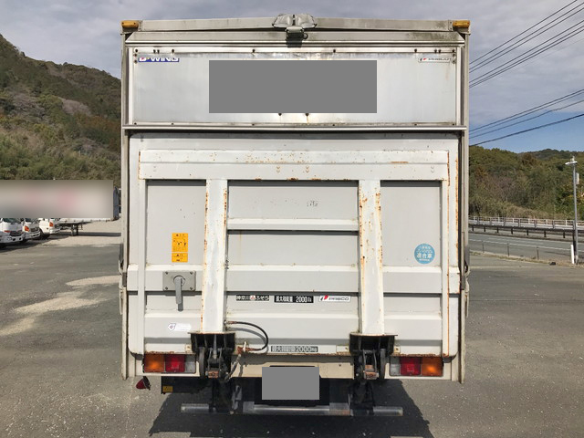 三菱ふそうキャンターアルミウイング小型（2t・3t）[写真10]